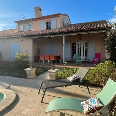 Villa Jolie Maison Piscine 8 Mn A Pied Du Centre Et Plage